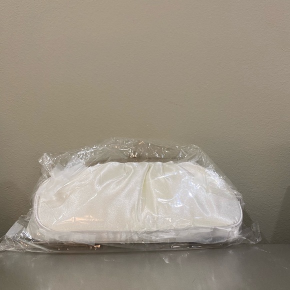 Elegant White Satin Wedding Bridal Clutch with Crystal Embellishments - Picture 2 of 2